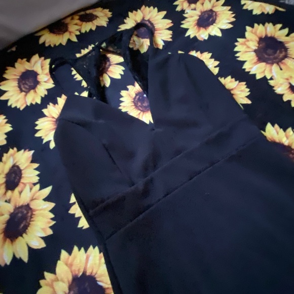 Bunch of small clothes - Picture 4 of 16